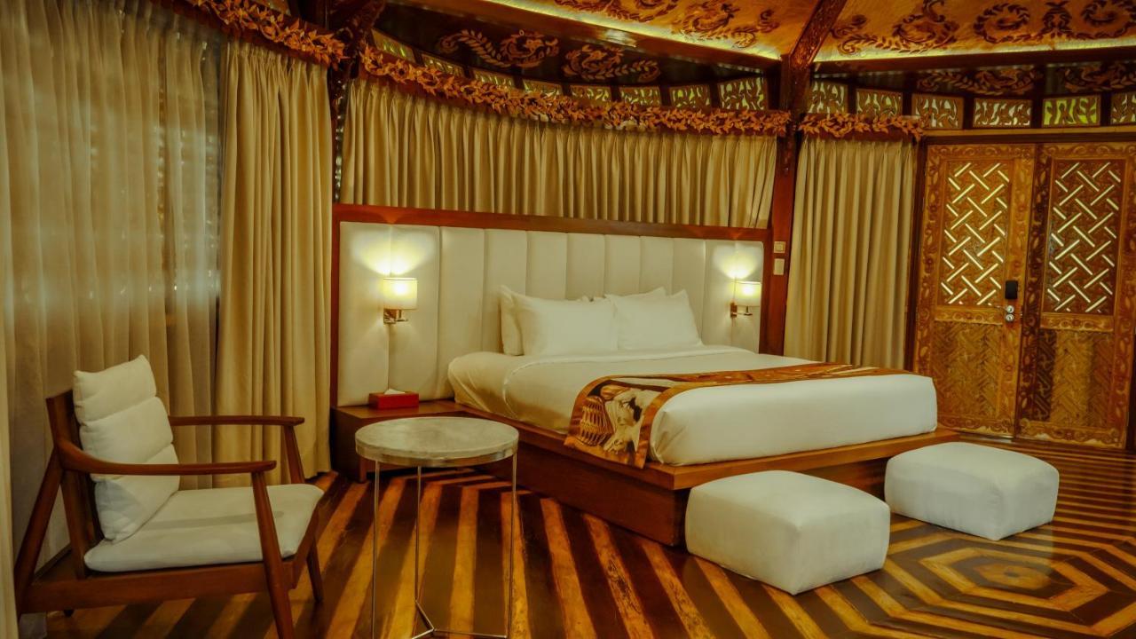 Rancho Bernardo Luxury Villas And Resort Bagac Luaran gambar