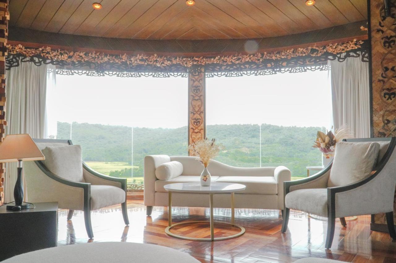 Rancho Bernardo Luxury Villas And Resort Bagac Luaran gambar
