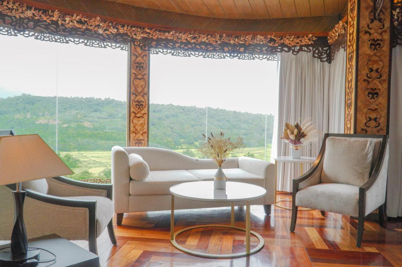 Rancho Bernardo Luxury Villas And Resort Bagac Luaran gambar