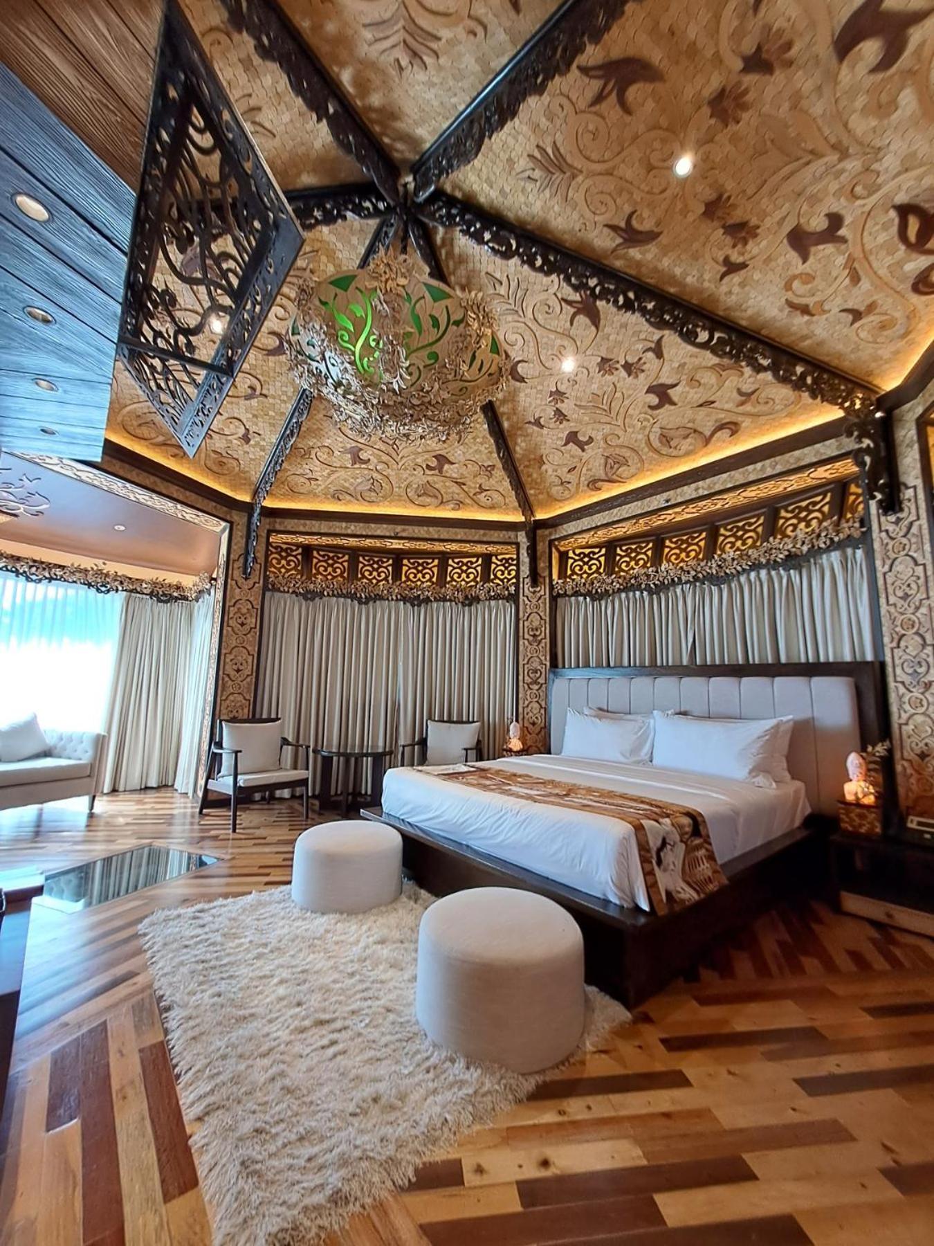 Rancho Bernardo Luxury Villas And Resort Bagac Luaran gambar