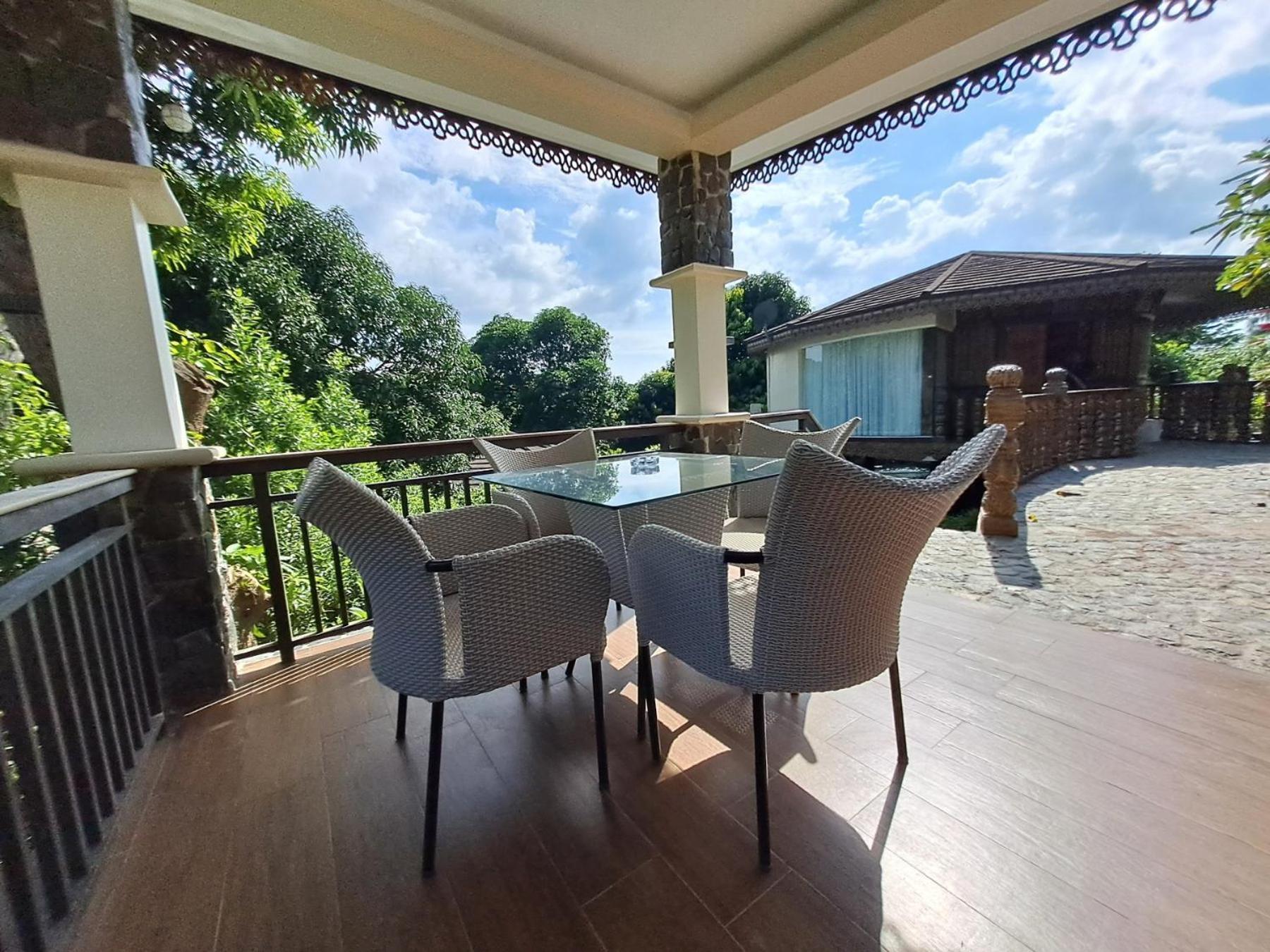 Rancho Bernardo Luxury Villas And Resort Bagac Luaran gambar
