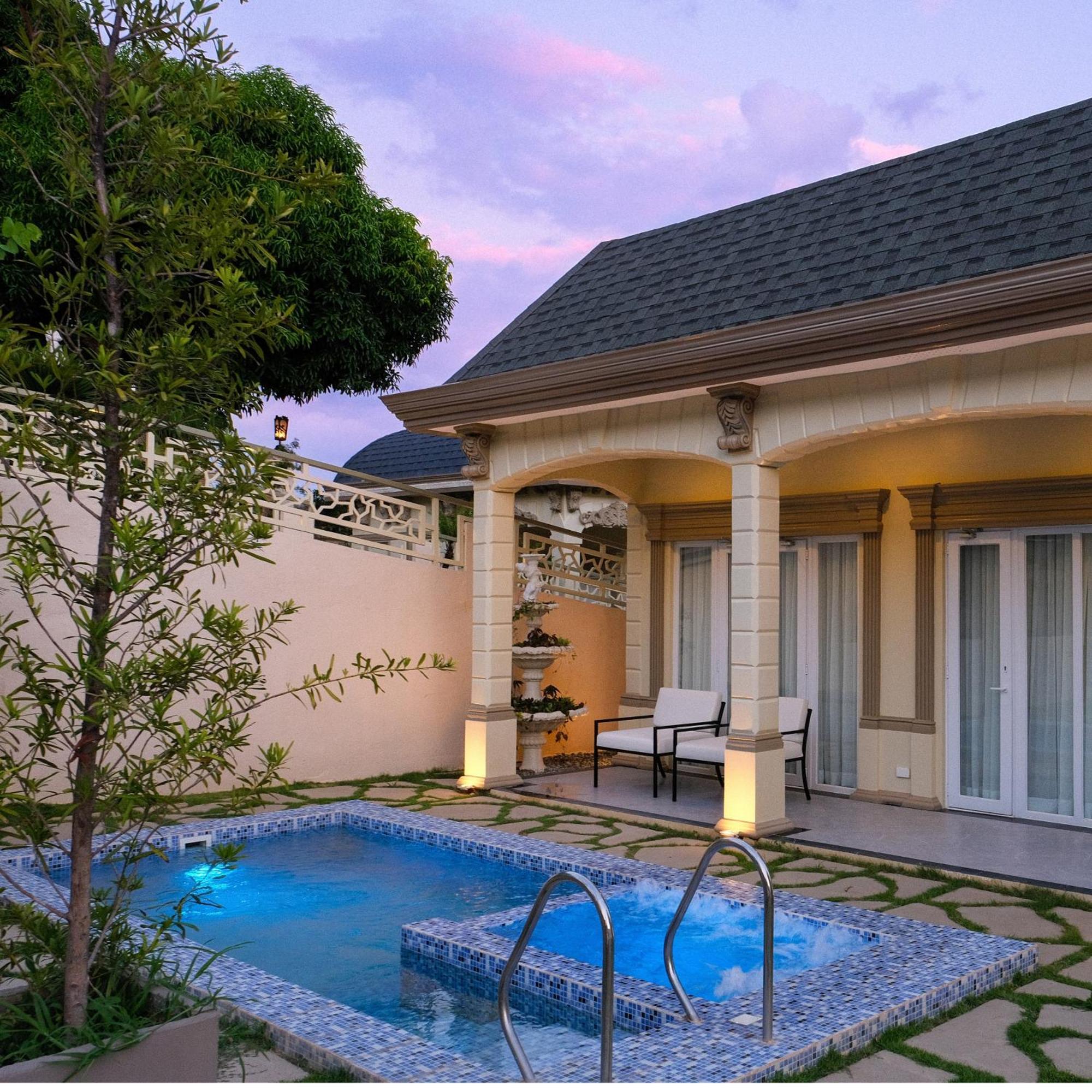 Rancho Bernardo Luxury Villas And Resort Bagac Luaran gambar